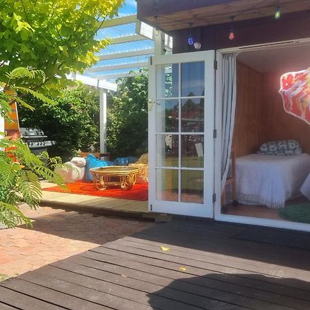 Delightful 1 Bedroom Tiny House, Unique And Memorable Уэстпорт Экстерьер фото